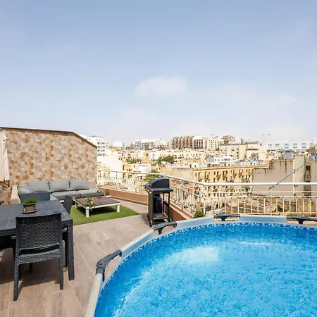 Апартаменты Bright 3br Penthouse With Pool & Bbq In Msida By Quicktrips Santa Vennera