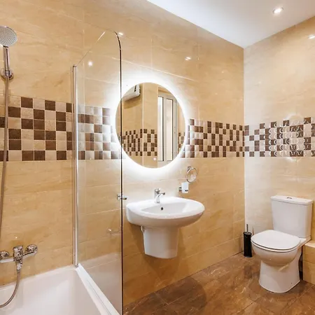 Bright 3br Penthouse With Pool & Bbq In Msida By Quicktrips * Santa Vennera
