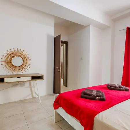 Bright 3br Penthouse With Pool & Bbq In Msida By Quicktrips 公寓 Santa Vennera