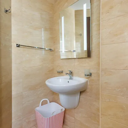 Bright 3br Penthouse With Pool & Bbq In Msida By Quicktrips Апартаменты *